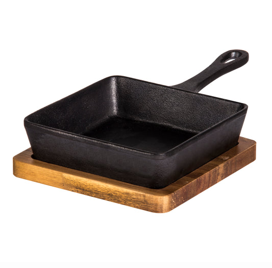 Square Cast Iron Skillet with Acacia Trivet